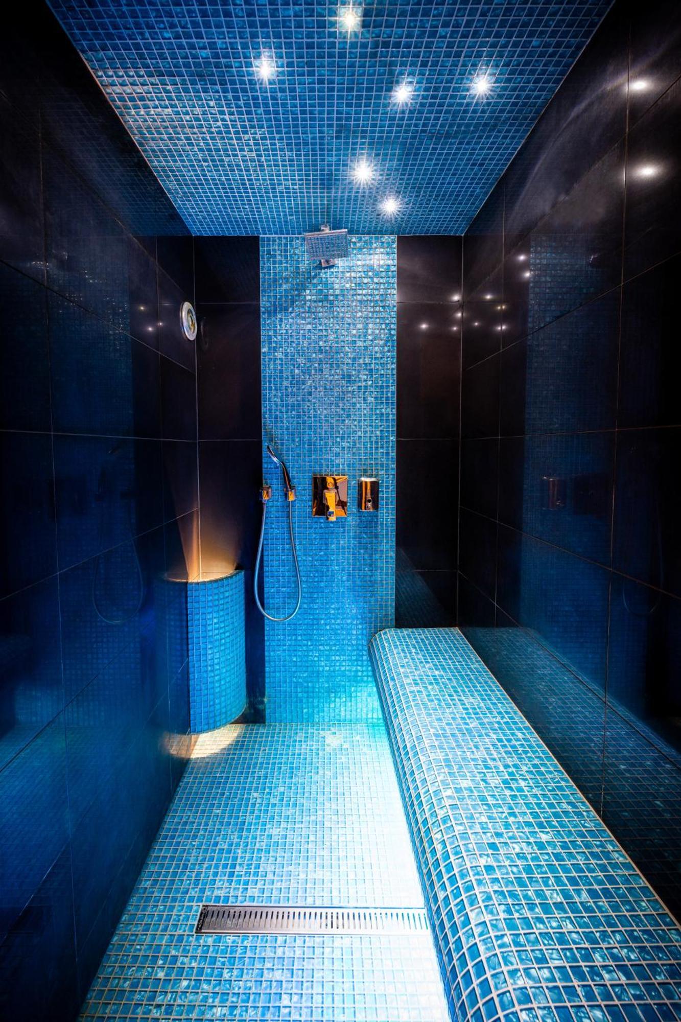 Erzsebet Spa Apartment for Groups SAUNA/JACUZZI/STEAM Budapest Bagian luar foto