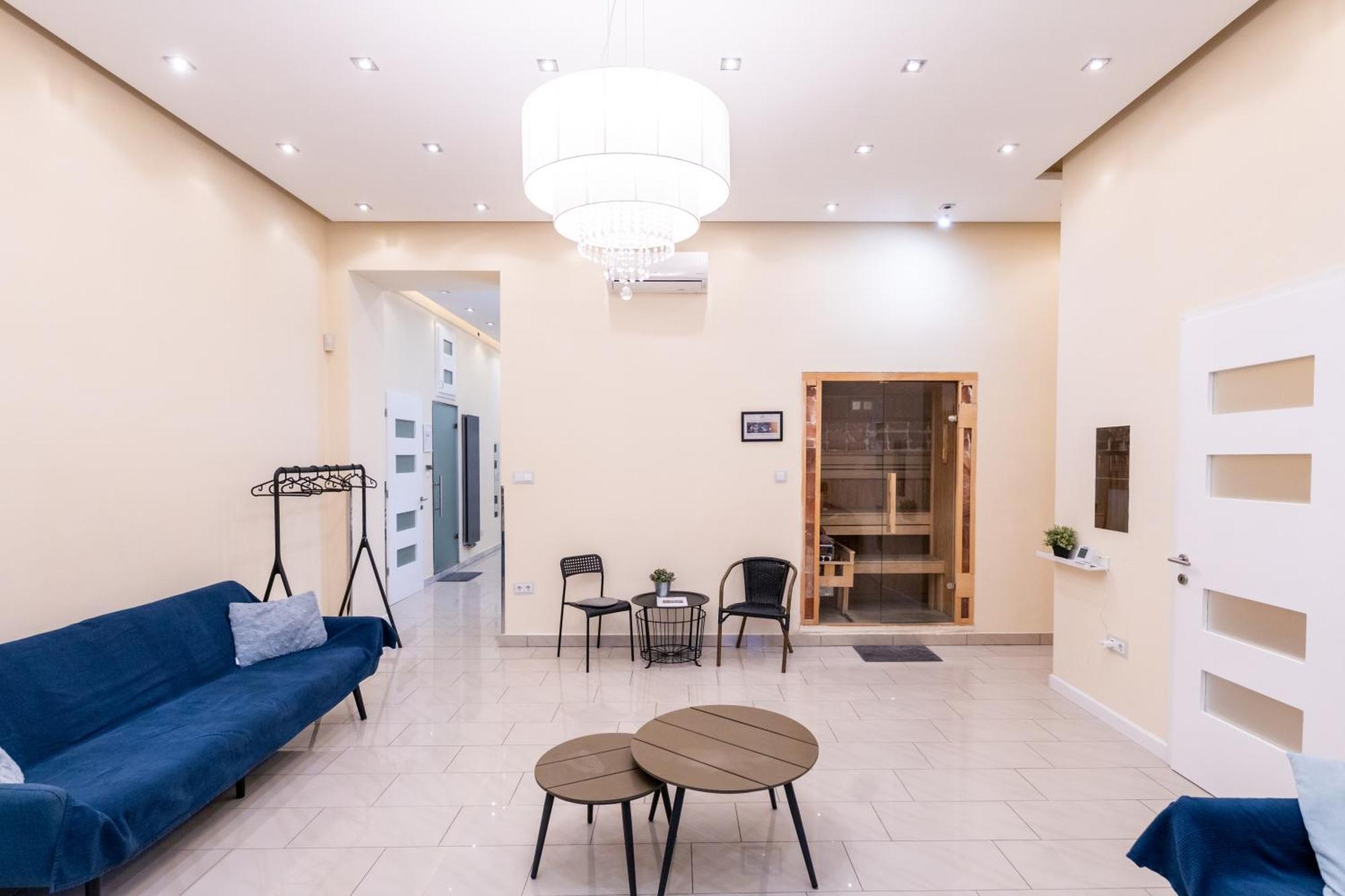 Erzsebet Spa Apartment for Groups SAUNA/JACUZZI/STEAM Budapest Bagian luar foto